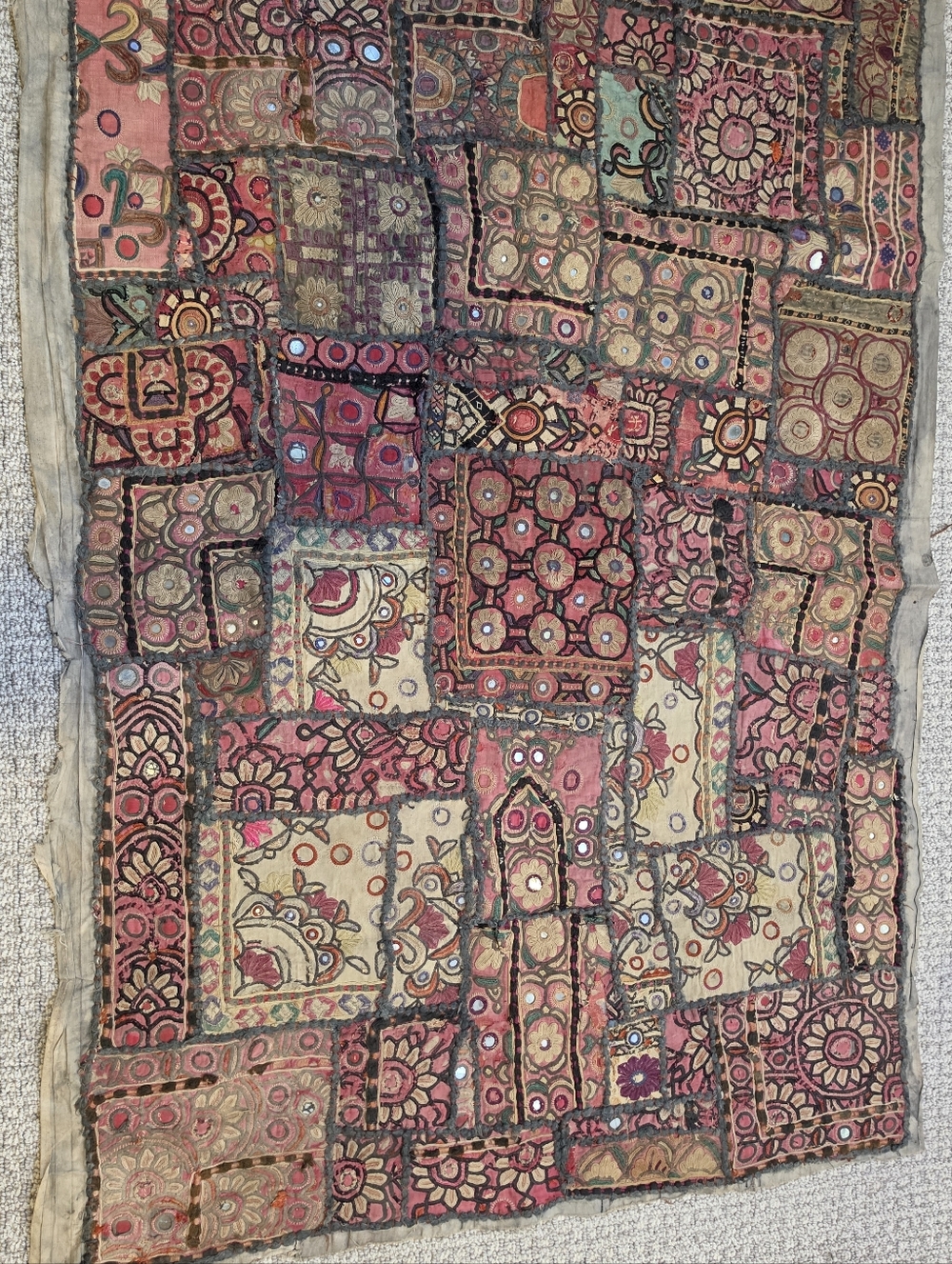 Vintage Handmade Indian Embroidered Patchwork Wall Hanging - Picture 2 of 16